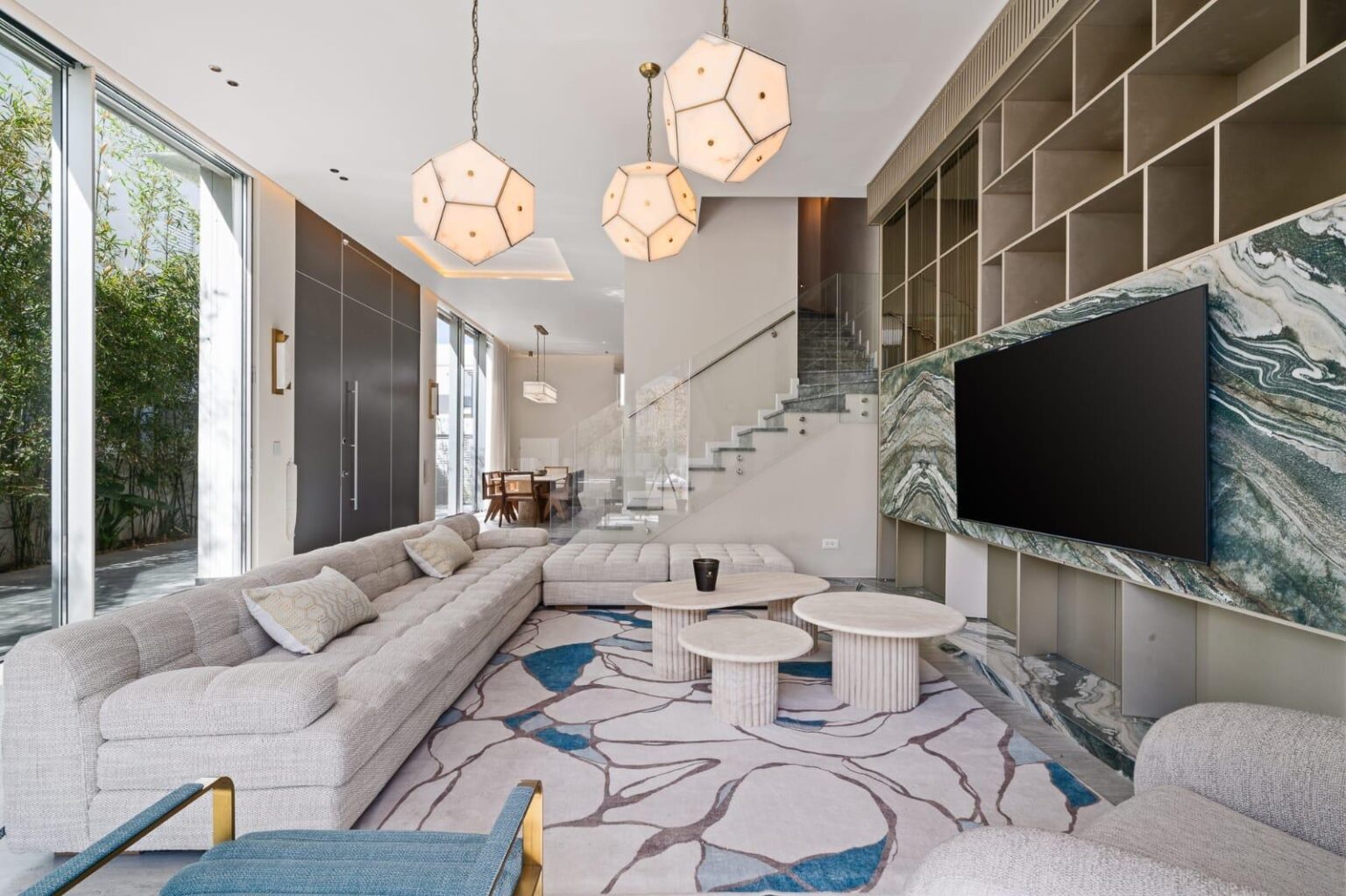 Herzliya Pituach | Two-family | Modern and contemporary