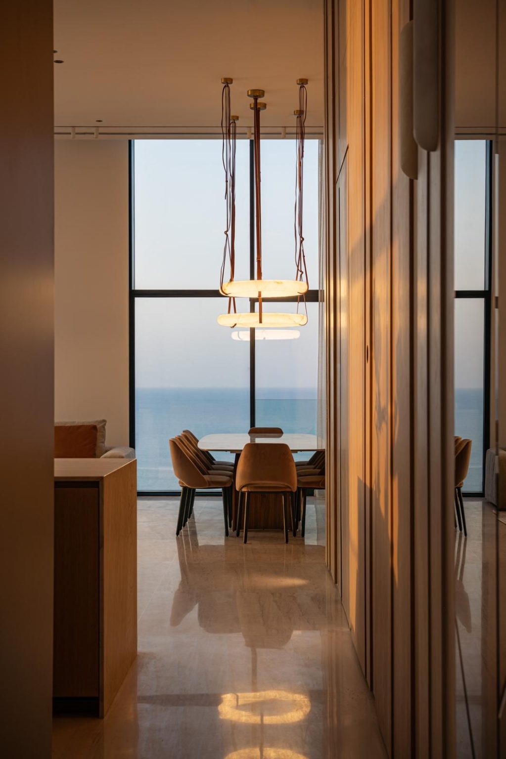 Duplex penthouse in North Netanya - dining table facing the sea