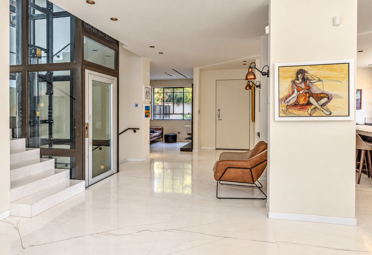 CASA D’ARTE - entrance hall, glass elevator and art